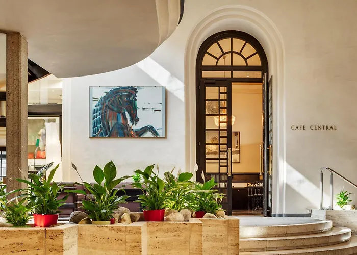 Hotel Central