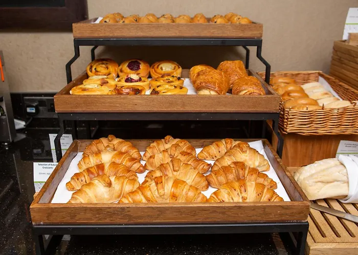 Doubletree By Hilton London Ealing