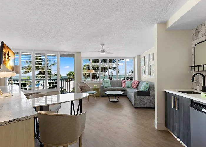 Bellwether Beach Resort St. Pete Beach