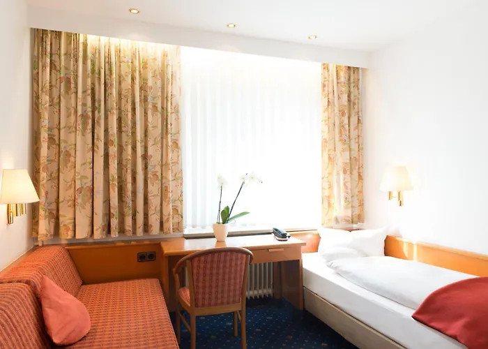 Ringhotel Loew'S Merkur Norimberga