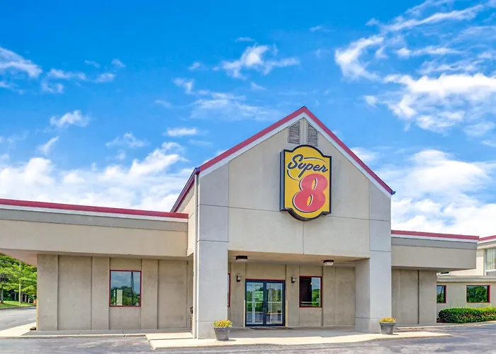 Super 8 By Wyndham Indianapolis South