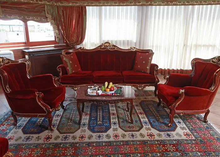 Dersaadet Hotel Provincia di Istanbul