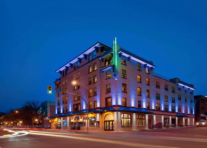 The Plaza Hotel Downtown, Trademark Collection By Wyndham Kamloops