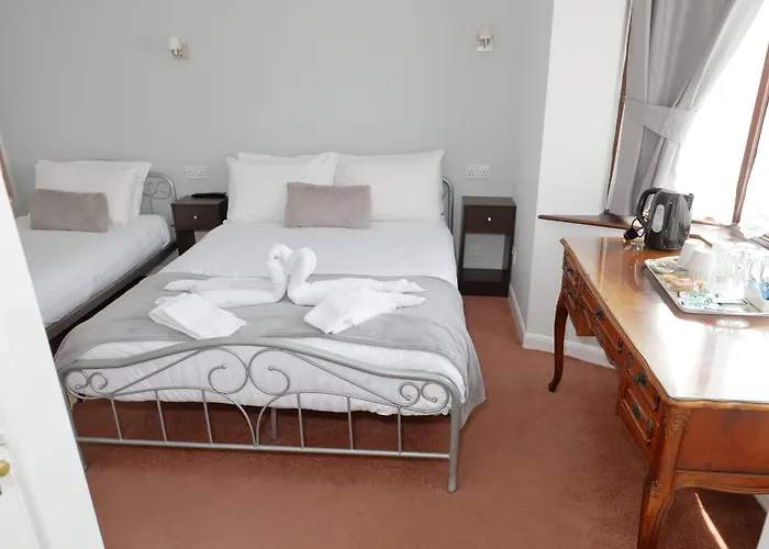 Aylesbray Lodge