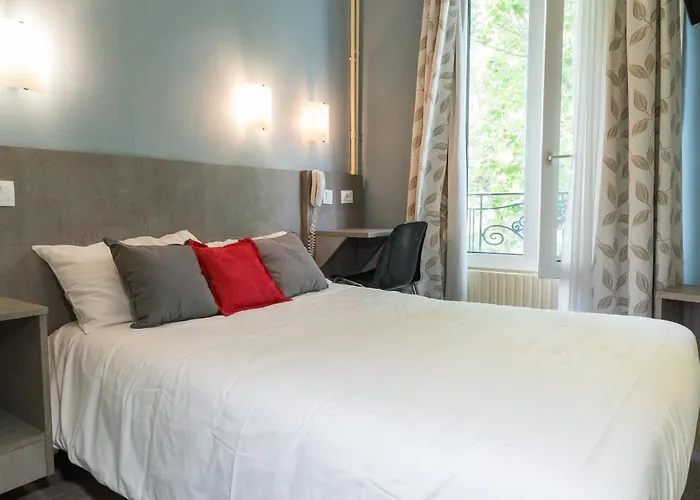Hotel Paris Panam-Pere Lachaise-Place Gambetta-Hopital Tenon-Republique