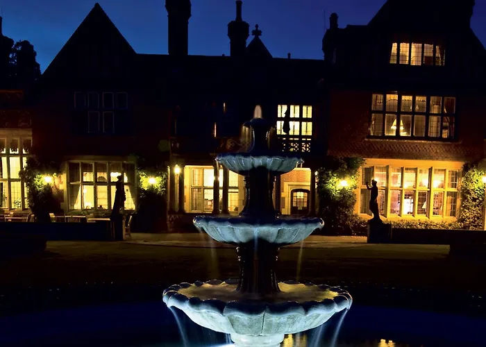Elmers Court Hotel