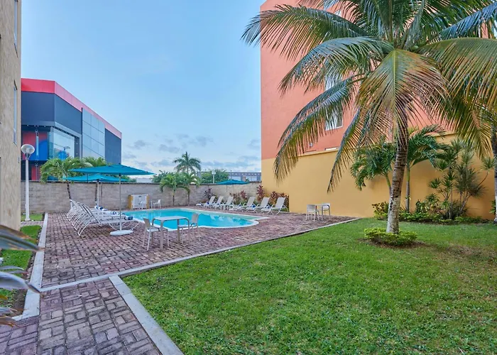City Express By Marriott Cancún