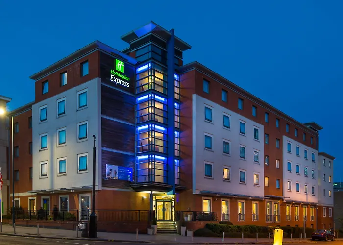 Holiday Inn Express Stevenage By Ihg