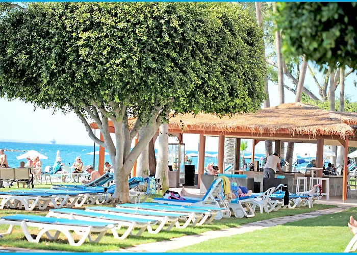 Poseidonia Beach Hotel Limasol