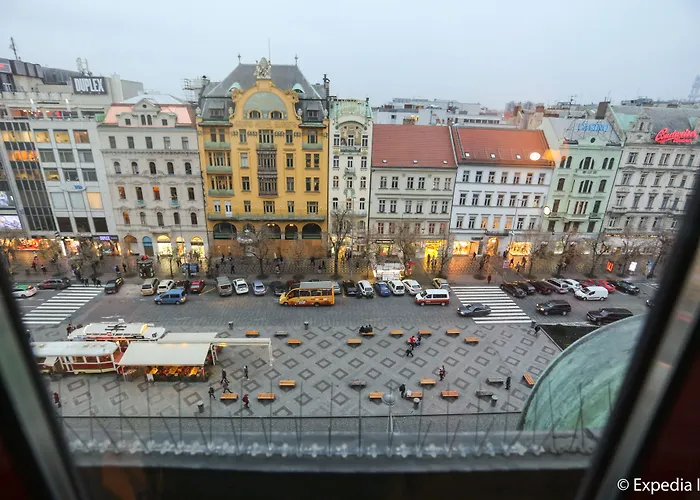 Ea Hotel Rokoko