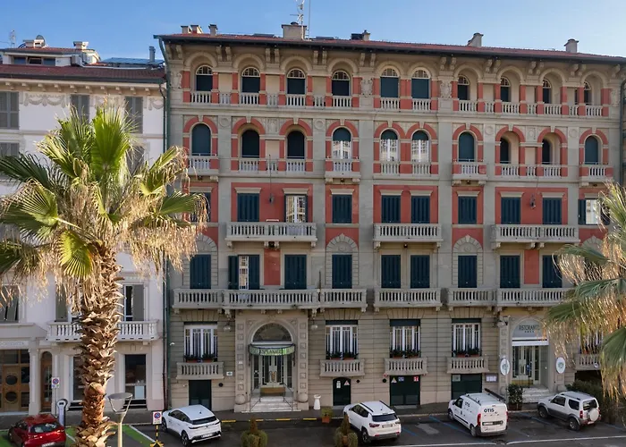 Hotel Residence Esplanade Viareggio
