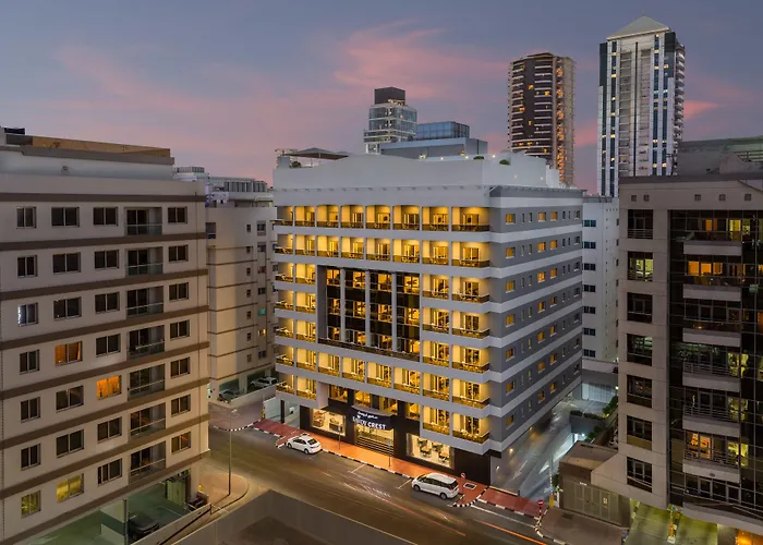 Savoy Crest Hotel Apartments Dubai