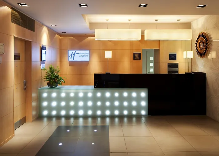 Holiday Inn Express Birmingham Redditch By Ihg
