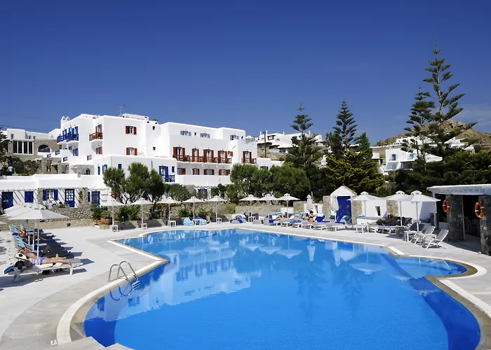 Kamari Hotel Platis Gialos