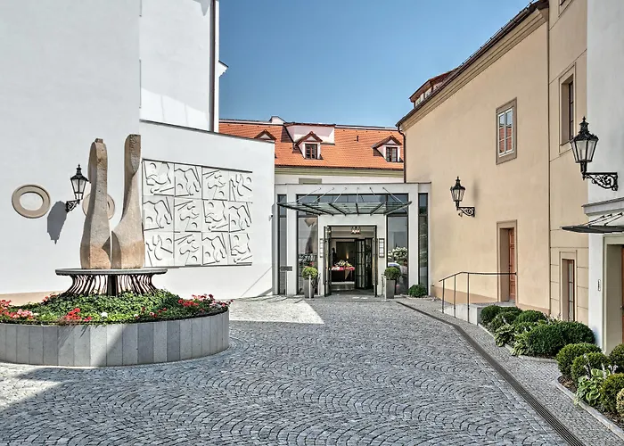 Augustine Hotel, Praga
