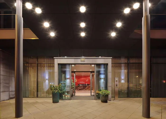 Adina Apartment Hotel Frankfurt Neue Oper Fráncfort del Meno