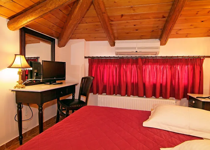Hotel Varonos