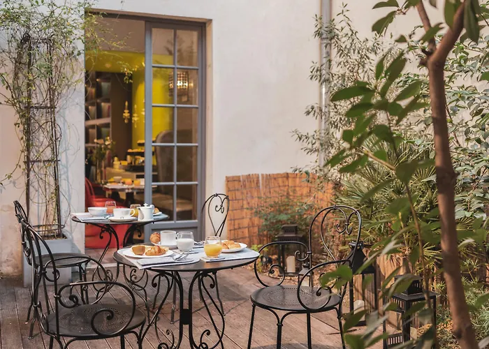 Hotel Le Petit Parijs