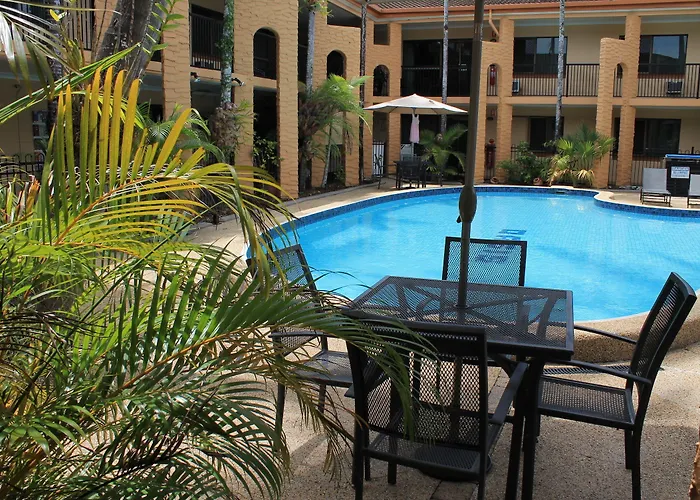 Oasis Inn Apartments
