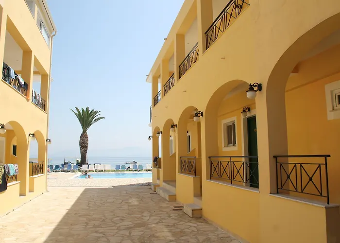 Lemon Grove Hotels And Studios Kávos