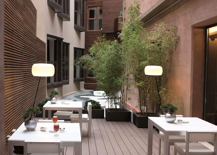 Hotel Catalonia Catedral Barcellona