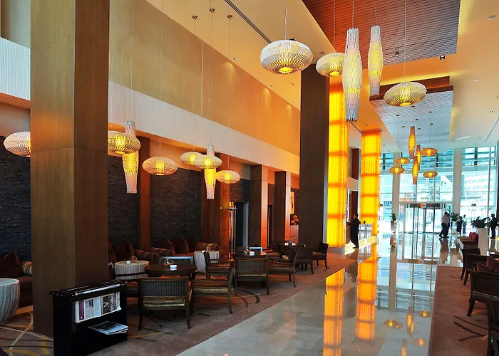 Hotel Yas Plaza Marina By Ihg Abu Dhabi