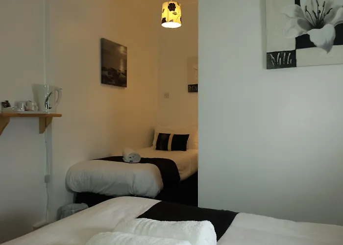 Mardonia Hotel