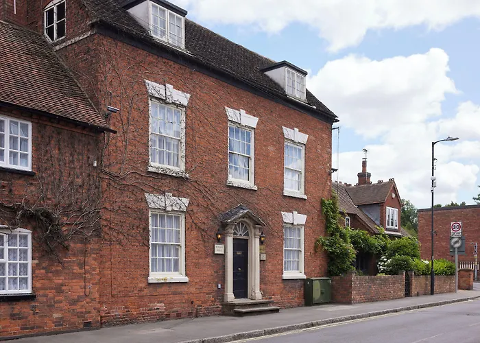 The Coleshill By Greene King Inns