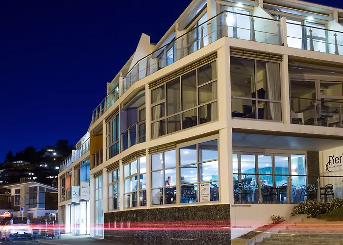 Hotel St Clair Dunedin