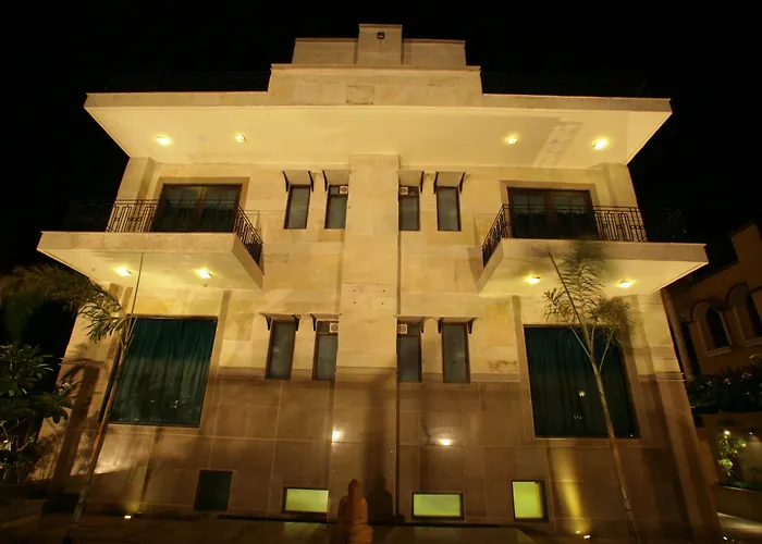 Hotel ​Justa Gurgaon