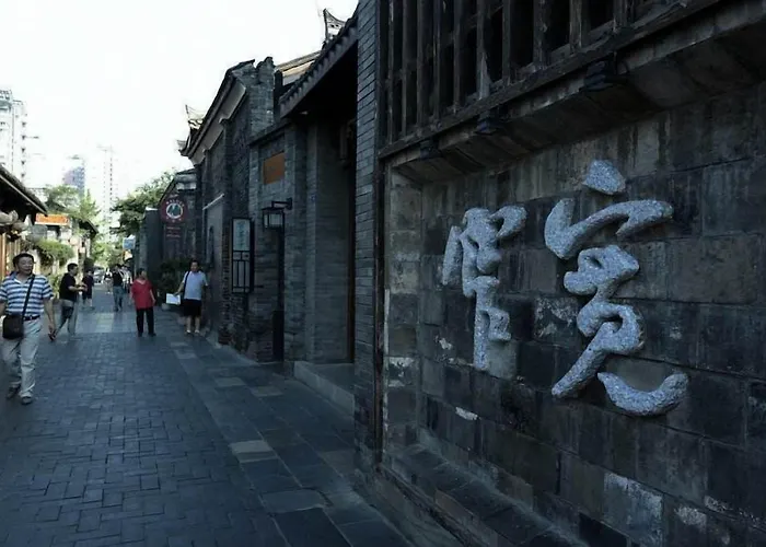 Ibis Chengdu Kehua Hotel