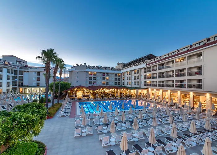 Julian Club Hotel