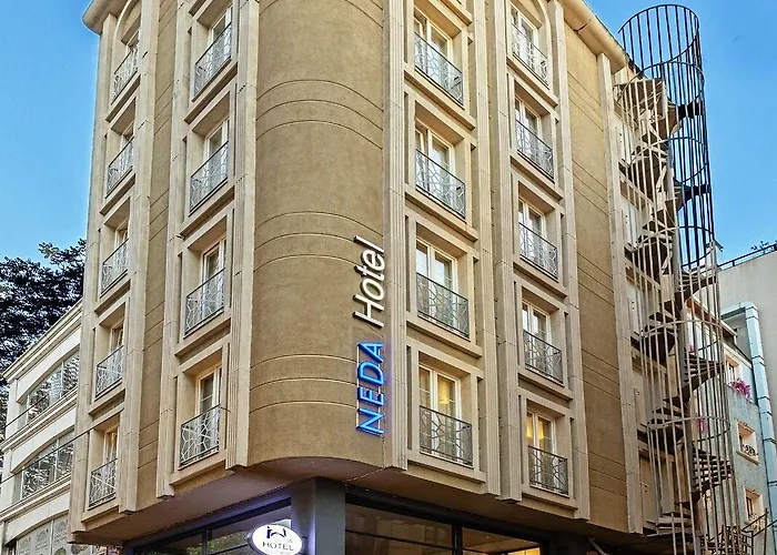Neda Hotel Istanboel