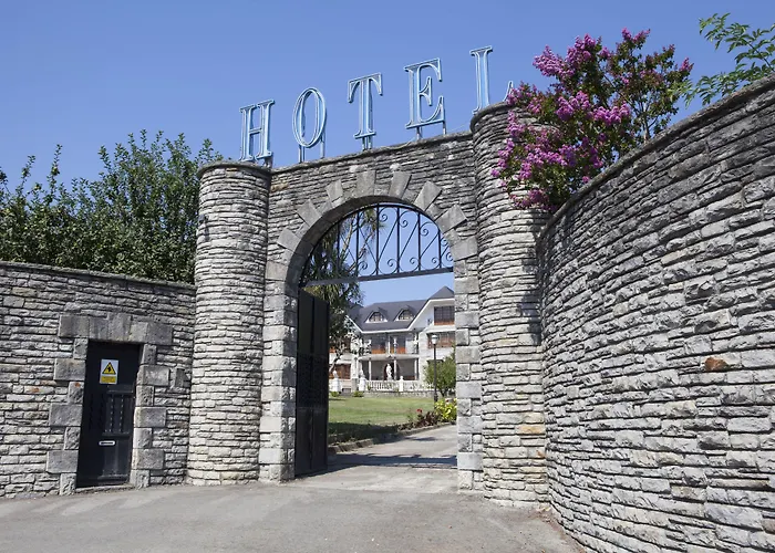 Hotel Antoyana