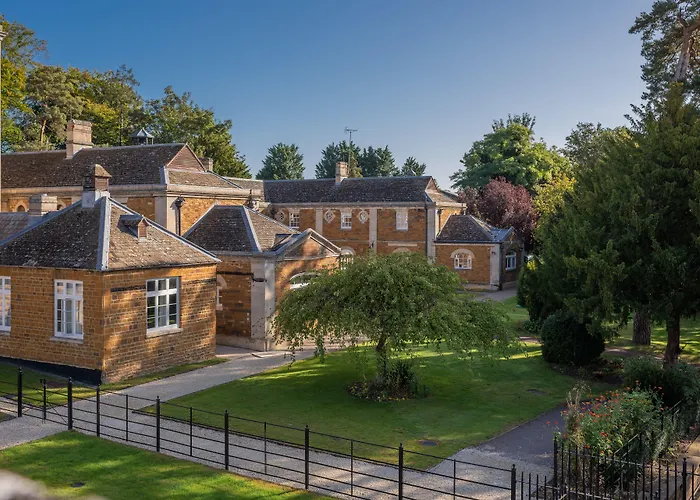 Rushton Hall Hotel And Spa Kettering