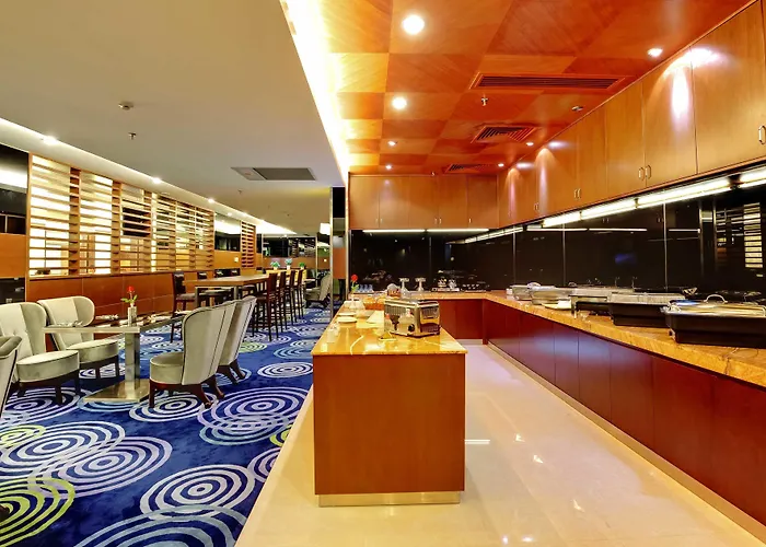 Shenzhen The Bauhinia Hotel, Mix City Shopping Center