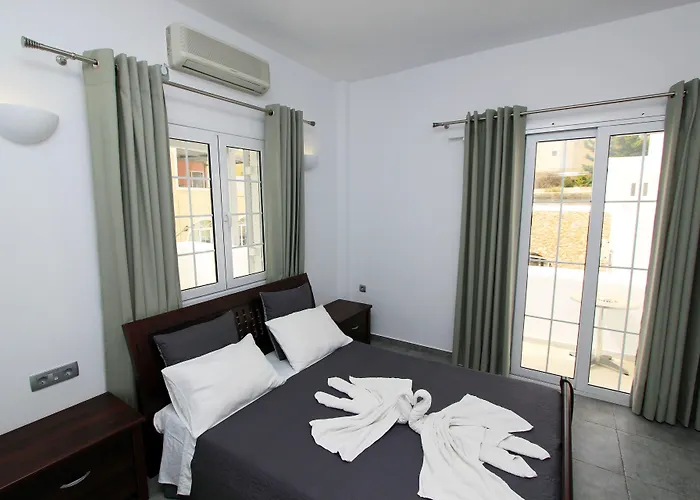Gianna Suites Fira 