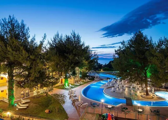Lesse Hotel