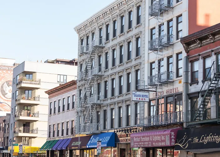 Bowery Grand Hotel