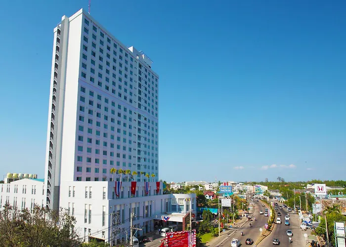 Diamond Plaza Hotel