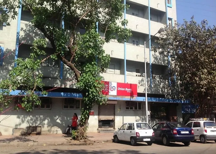 Pals Hotel