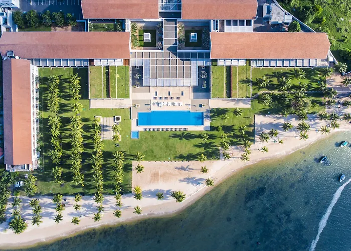 Amaya Beach Passikudah