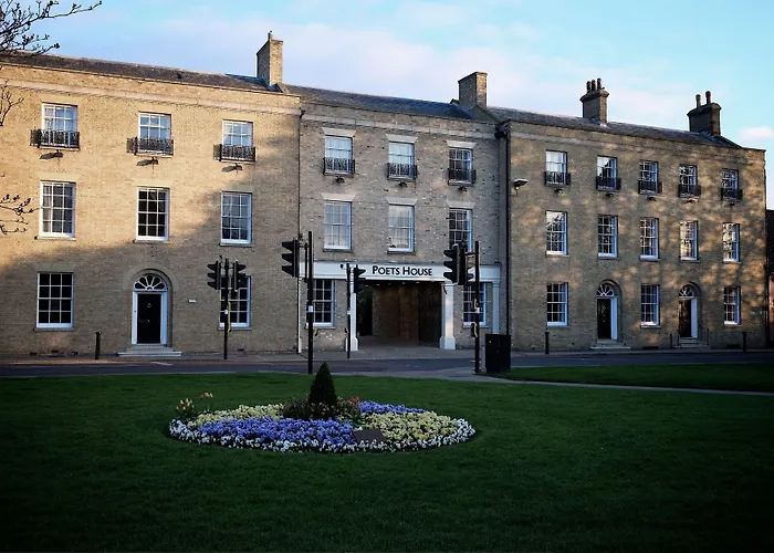 Poets House Hotel Ely