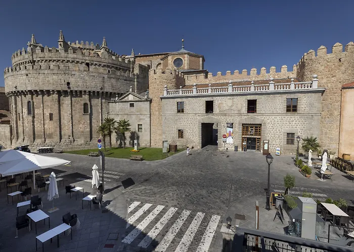 Hostal Restaurante Puerta Del Alcazar Ávila