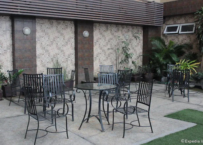 Shaw Residenza Aparthotel Mandaluyong
