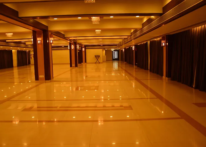 Hotel Platinum Residency