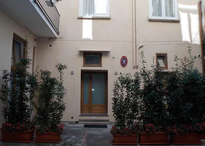 Palazzo Gargiulo Luxury Rooms & Suites