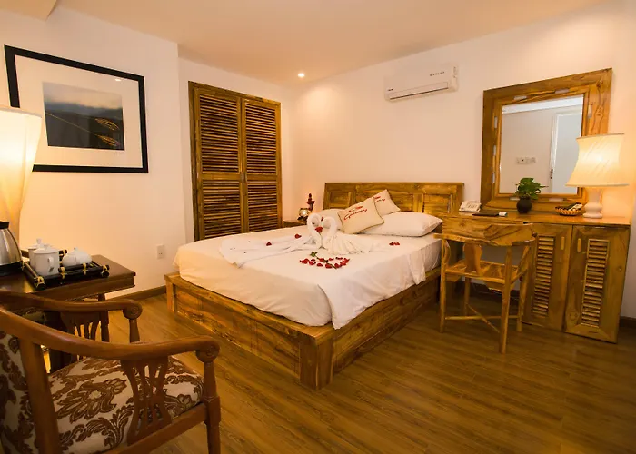 Rex Hotel & Apartment Nha Trang