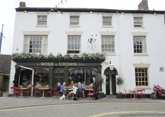 The Rose And Crown