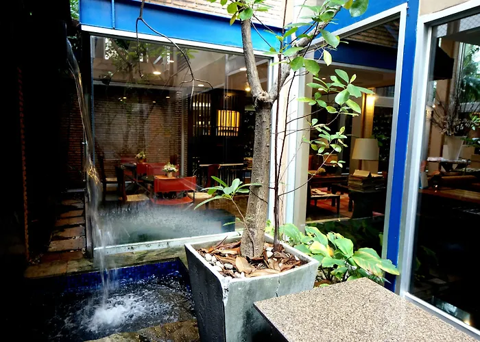 Silom Convent Garden - SHA Extra Plus Bangkok